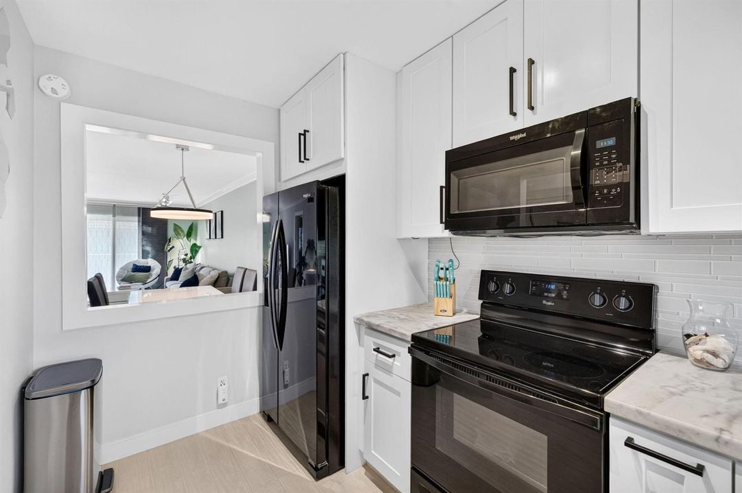 11 Kitchen