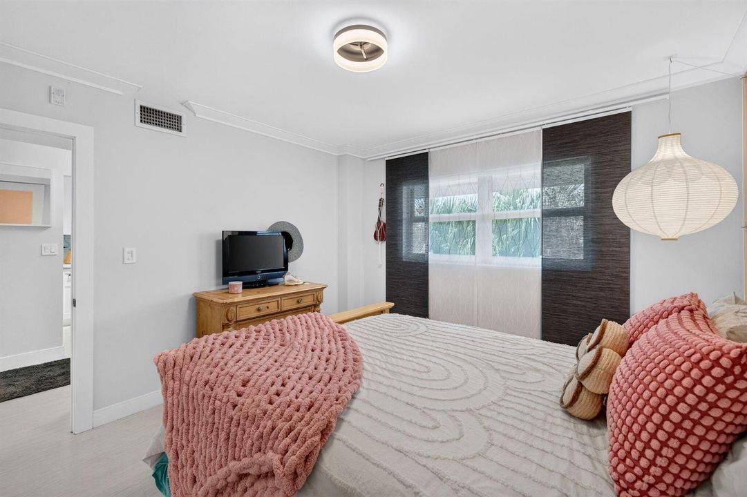 19 Bed 2