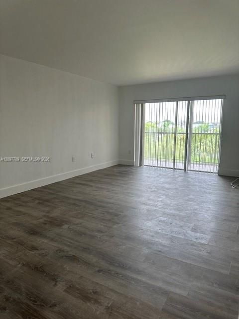 For Rent: $1,975 (1 beds, 1 baths, 667 Square Feet)