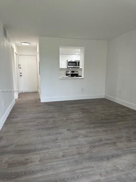 For Rent: $1,975 (1 beds, 1 baths, 667 Square Feet)