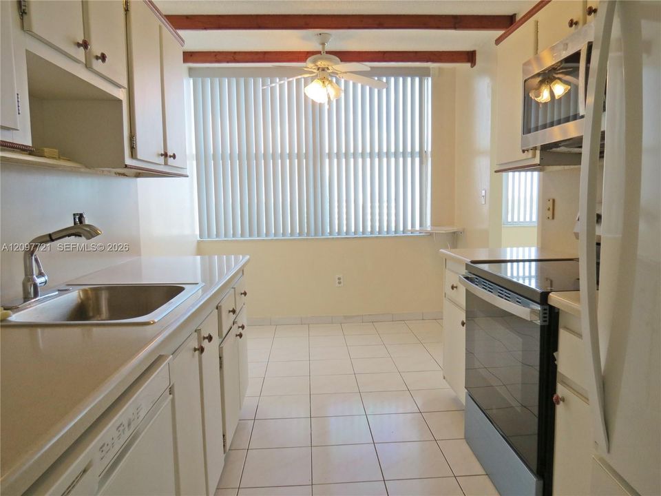 En Renta: $2,500 (2 camas, 2 baños, 1283 Pies cuadrados)