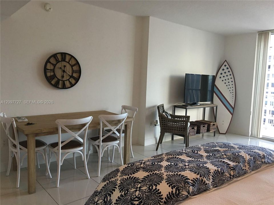 For Sale: $255,000 (0 beds, 1 baths, 503 Square Feet)