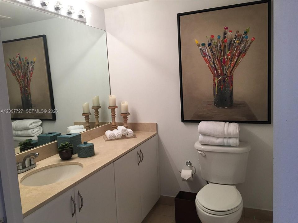 For Sale: $255,000 (0 beds, 1 baths, 503 Square Feet)
