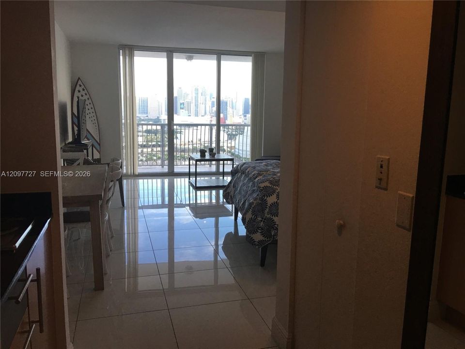 For Sale: $255,000 (0 beds, 1 baths, 503 Square Feet)