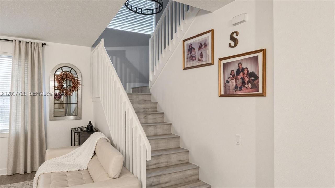 For Sale: $535,000 (4 beds, 2 baths, 2077 Square Feet)