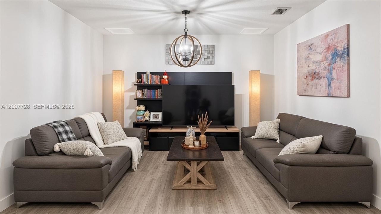 For Sale: $535,000 (4 beds, 2 baths, 2077 Square Feet)