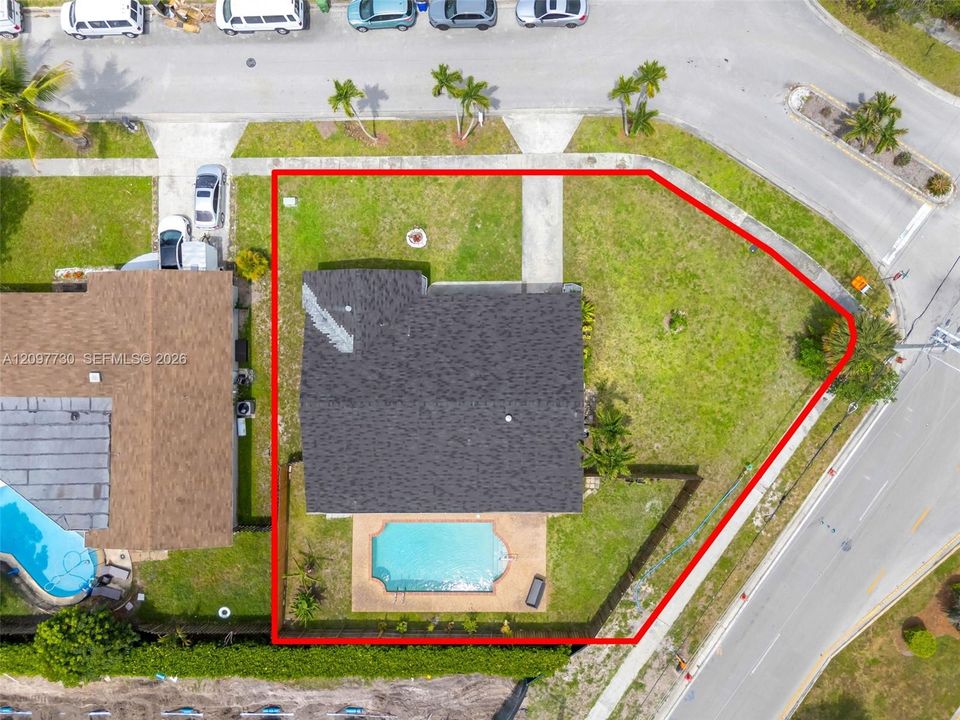 For Rent: $4,200 (3 beds, 2 baths, 1655 Square Feet)