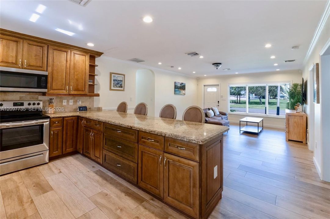For Sale: $1,250,000 (0 beds, 0 baths, 2930 Square Feet)