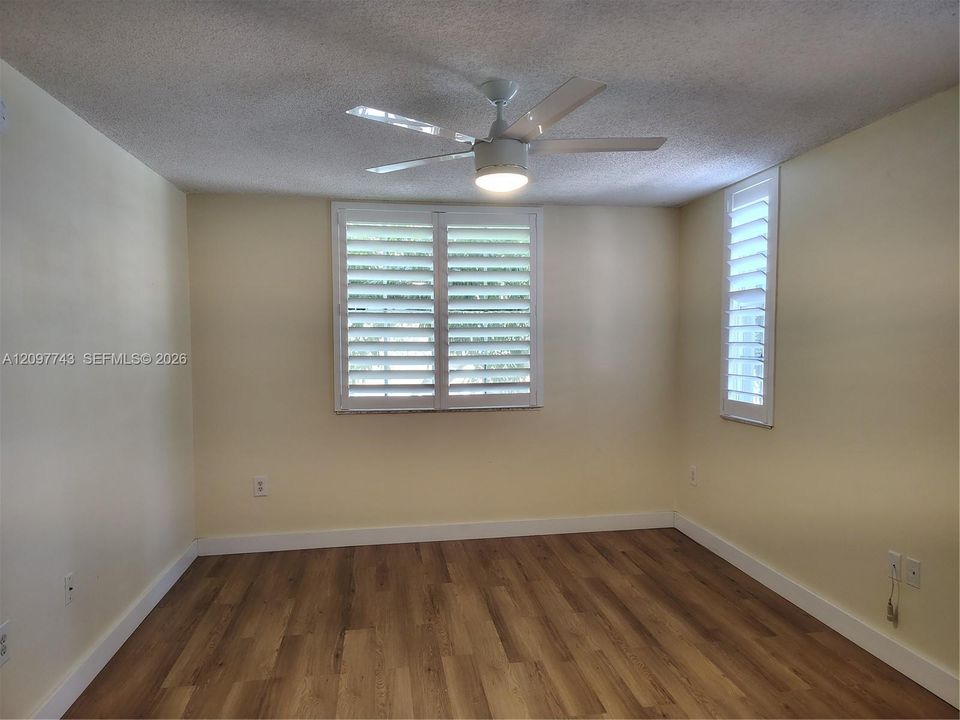 For Rent: $2,300 (2 beds, 2 baths, 1065 Square Feet)
