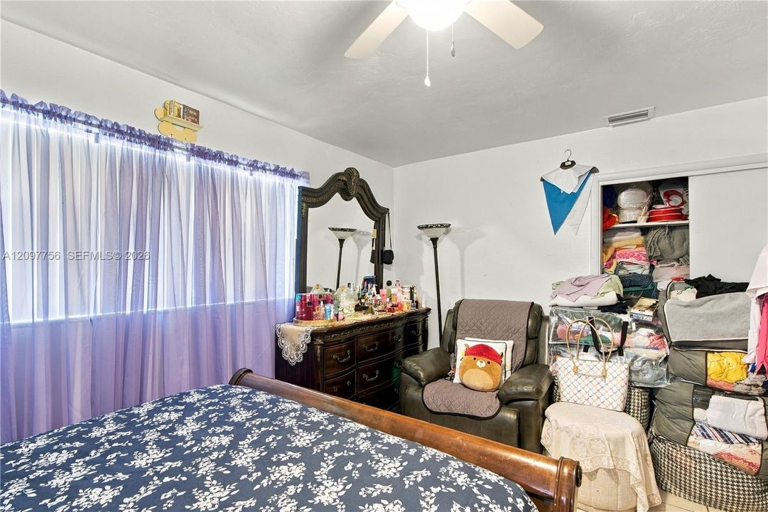 For Sale: $369,990 (3 beds, 2 baths, 1480 Square Feet)