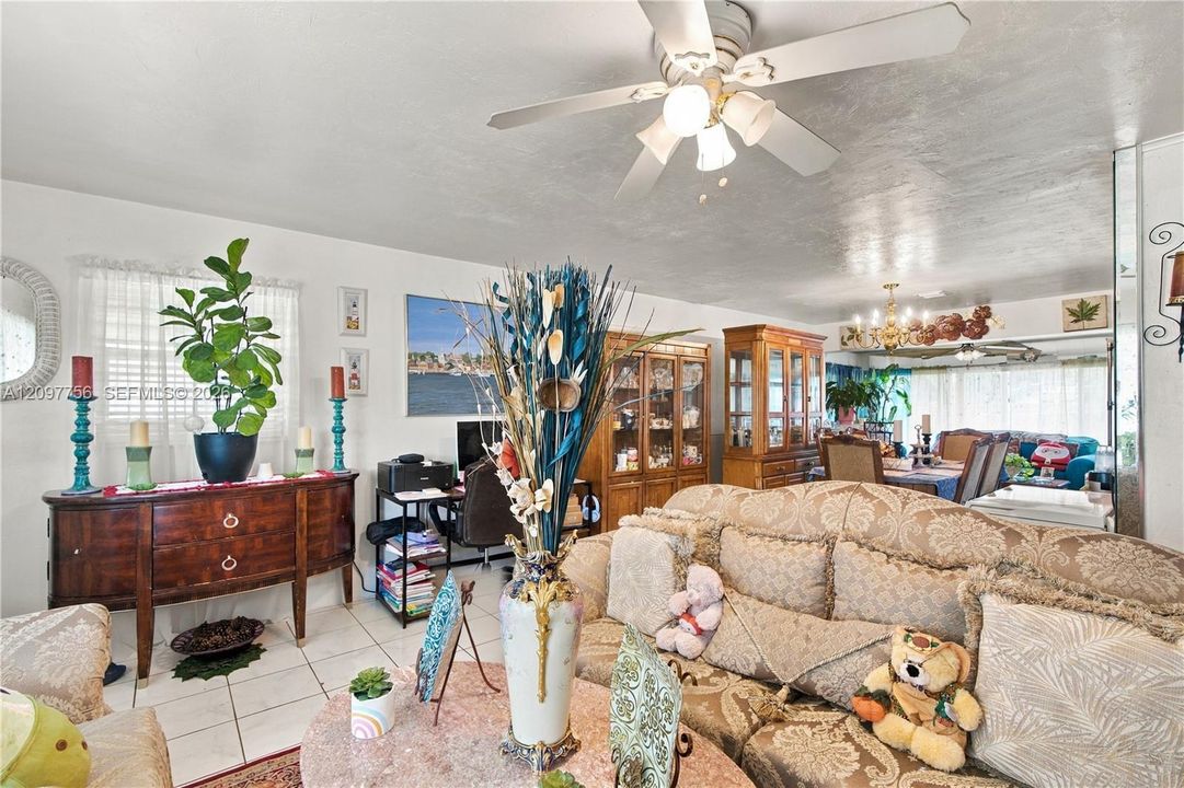 For Sale: $369,990 (3 beds, 2 baths, 1480 Square Feet)