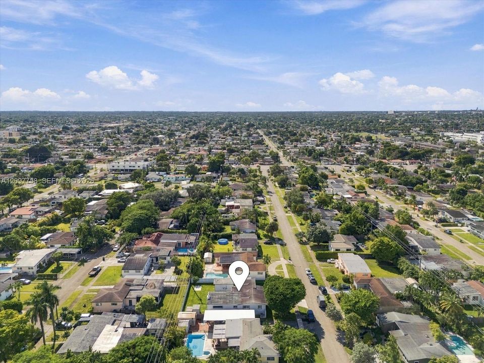 For Sale: $899,900 (4 beds, 3 baths, 1849 Square Feet)