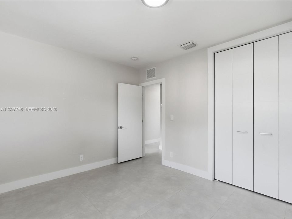 For Sale: $899,900 (4 beds, 3 baths, 1849 Square Feet)