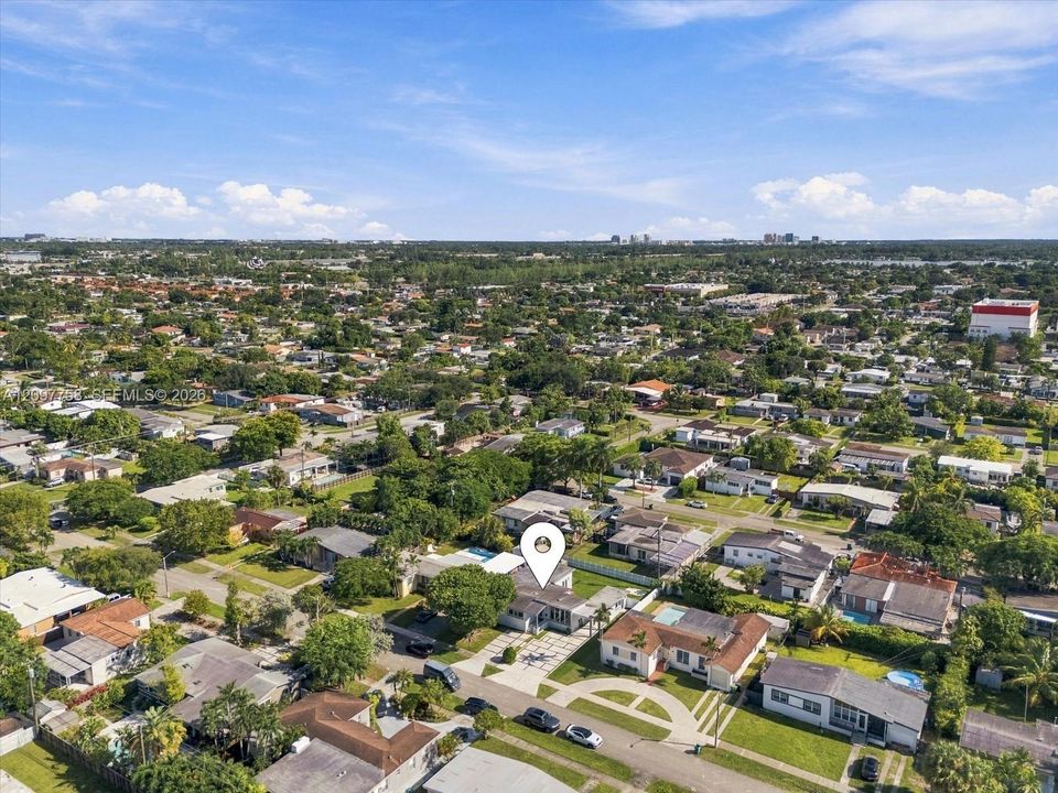 For Sale: $899,900 (4 beds, 3 baths, 1849 Square Feet)