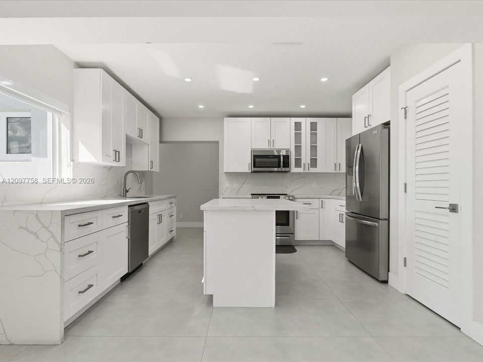 For Sale: $899,900 (4 beds, 3 baths, 1849 Square Feet)