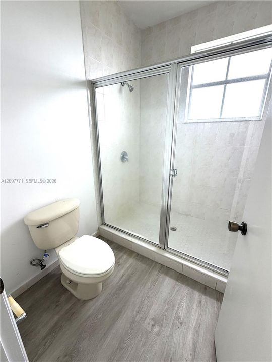 На продажу: $435,000 (3 спален, 2 ванн, 1613 Квадратных фут)