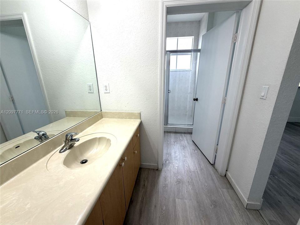 На продажу: $435,000 (3 спален, 2 ванн, 1613 Квадратных фут)