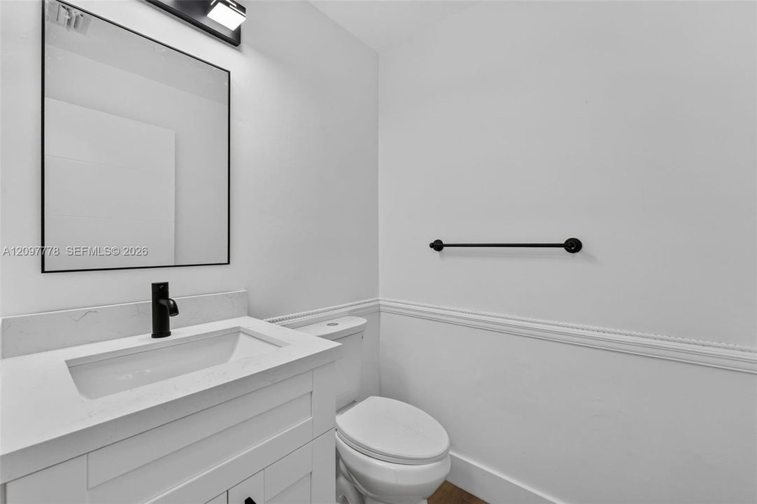 For Sale: $499,000 (3 beds, 2 baths, 1450 Square Feet)