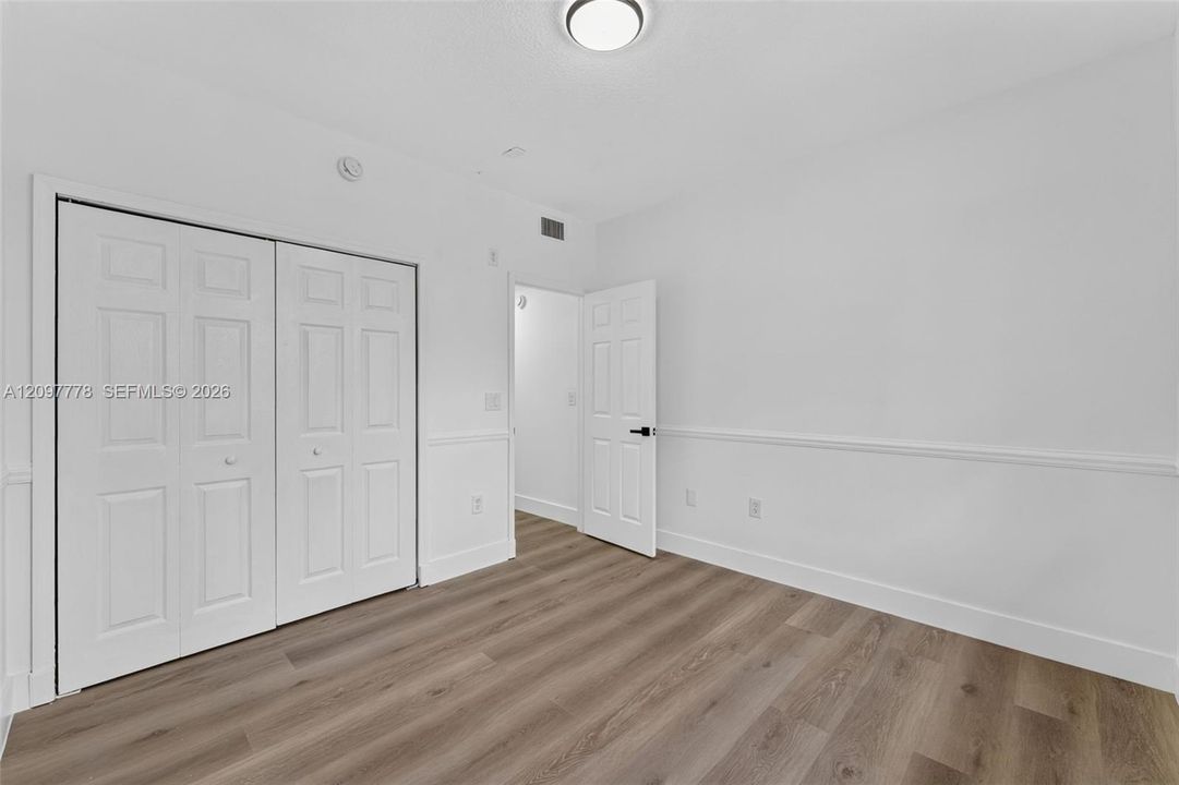 For Sale: $499,000 (3 beds, 2 baths, 1450 Square Feet)