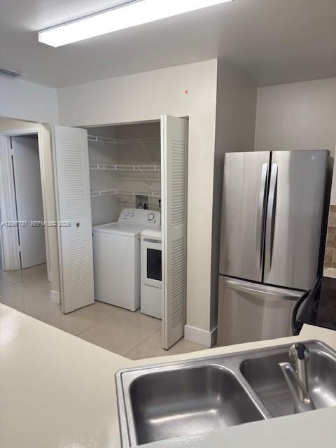 For Rent: $2,000 (2 beds, 2 baths, 1020 Square Feet)