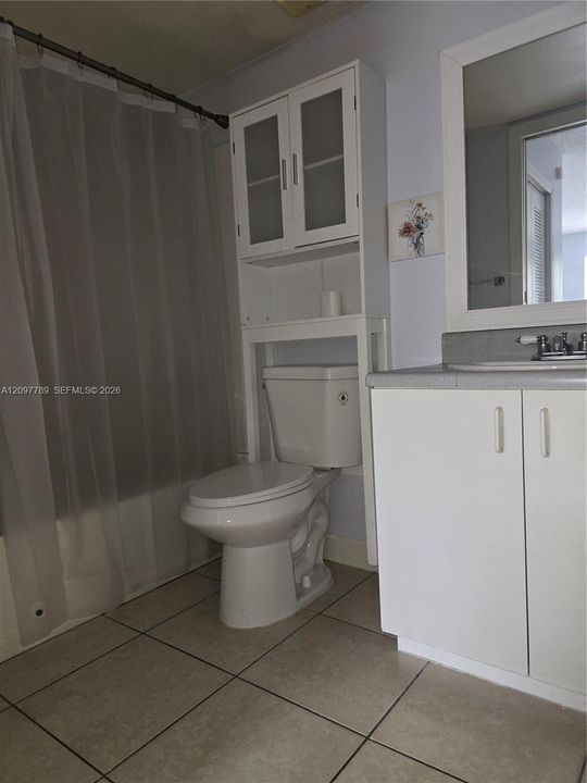 В аренду: $2,075 (2 спален, 2 ванн, 877 Квадратных фут)
