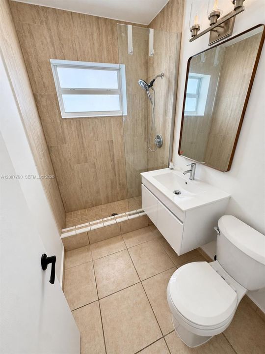 For Sale: $549,999 (2 beds, 2 baths, 1074 Square Feet)