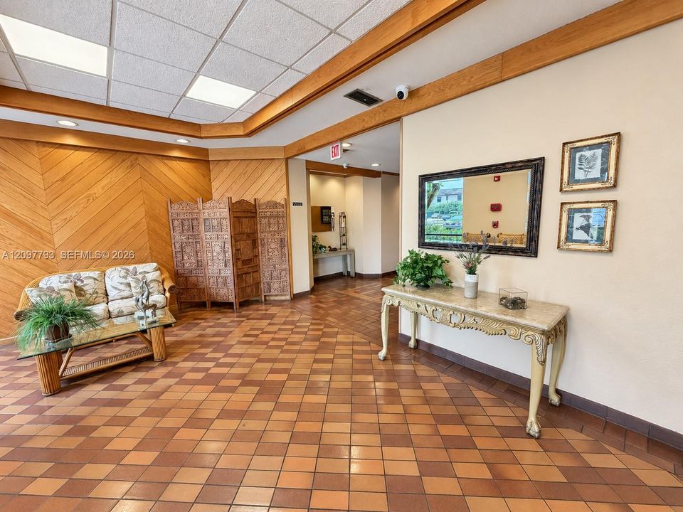 На продажу: $190,000 (1 спален, 1 ванн, 1100 Квадратных фут)