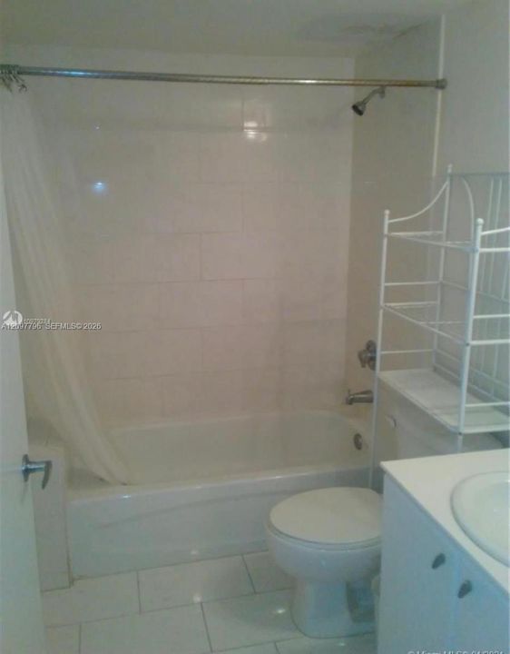 En Renta: $1,990 (0 camas, 1 baños, 440 Pies cuadrados)