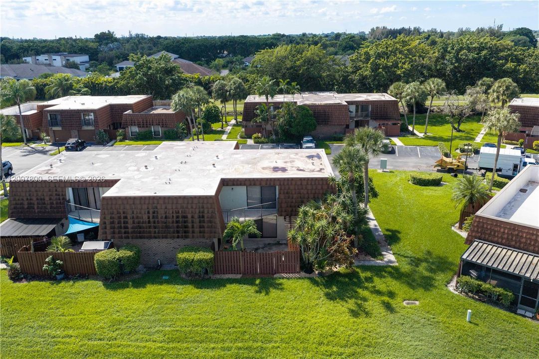 For Rent: $3,300 (3 beds, 2 baths, 1654 Square Feet)