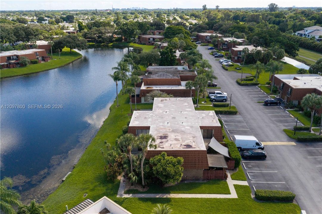 For Rent: $3,300 (3 beds, 2 baths, 1654 Square Feet)