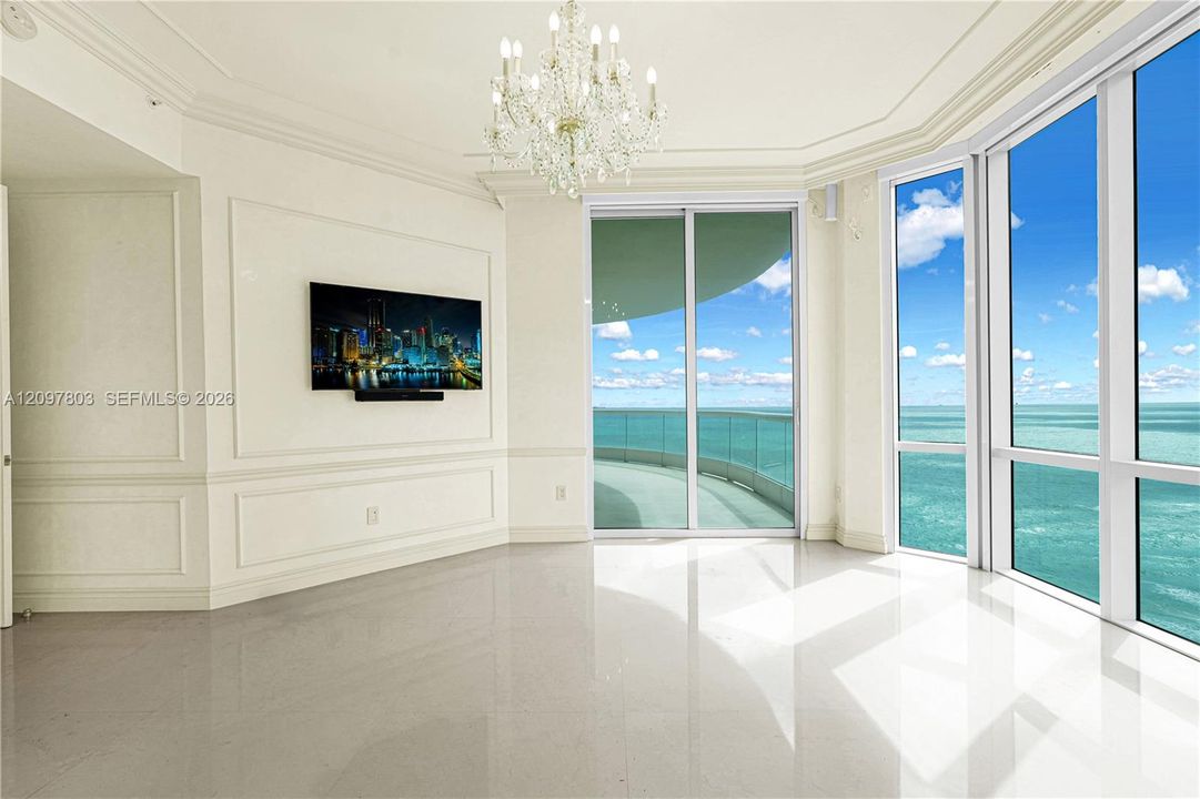 For Sale: $3,675,000 (3 beds, 4 baths, 0 Square Feet)