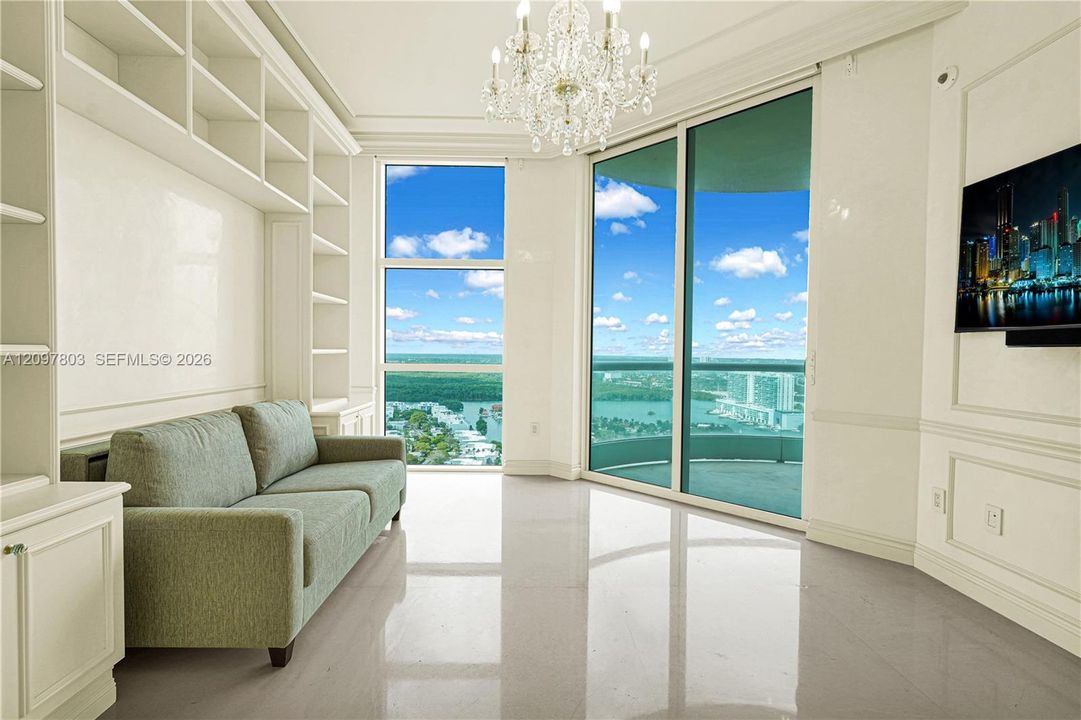 For Sale: $3,675,000 (3 beds, 4 baths, 0 Square Feet)