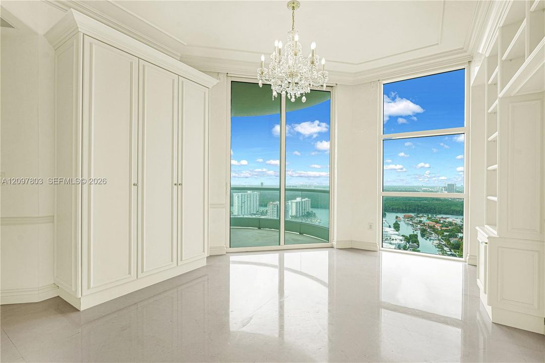 For Sale: $3,675,000 (3 beds, 4 baths, 0 Square Feet)