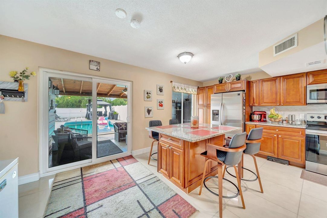 Kitchen 2
