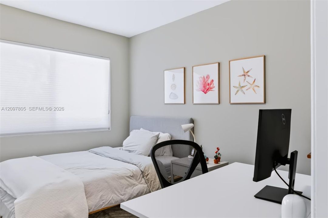 В аренду: $18,000 (4 спален, 3 ванн, 2561 Квадратных фут)