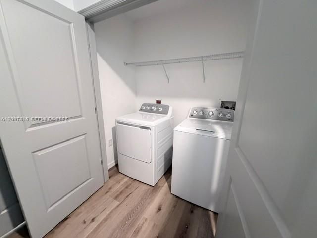 For Rent: $1,381 (2 beds, 2 baths, 980 Square Feet)