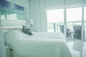 For Sale: $1,475,000 (2 beds, 2 baths, 1128 Square Feet)