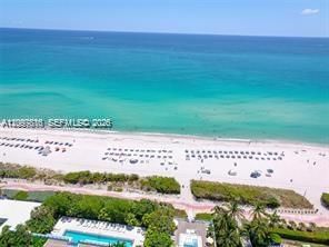 For Sale: $1,475,000 (2 beds, 2 baths, 1128 Square Feet)