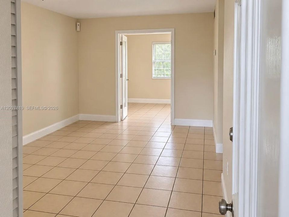For Rent: $1,850 (2 beds, 2 baths, 664 Square Feet)