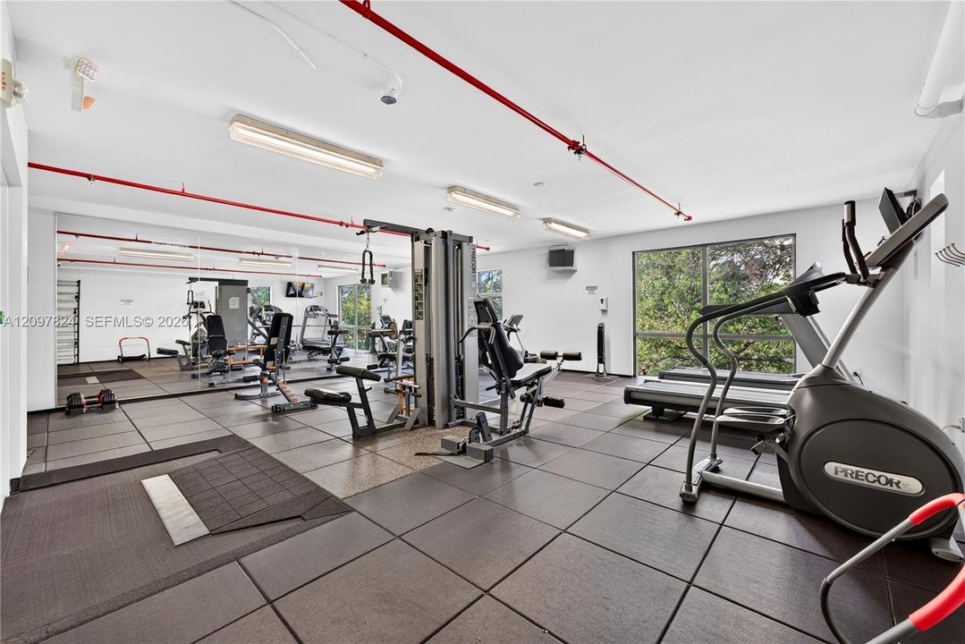 En Venta: $1,295,000 (2 camas, 3 baños, 2049 Pies cuadrados)