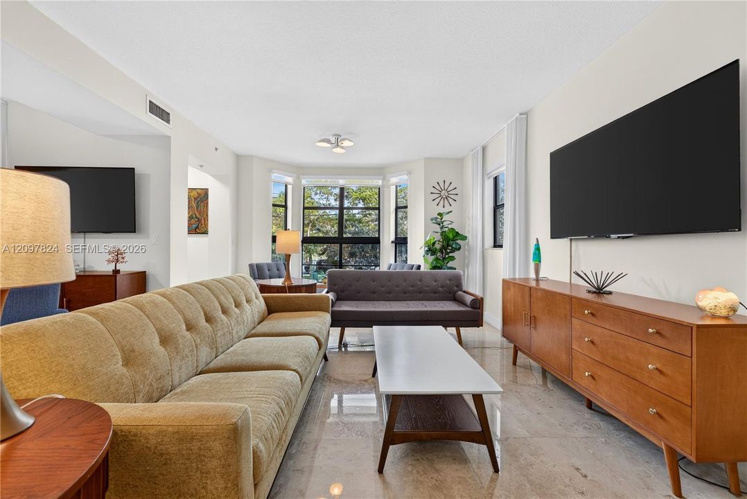En Venta: $1,295,000 (2 camas, 3 baños, 2049 Pies cuadrados)