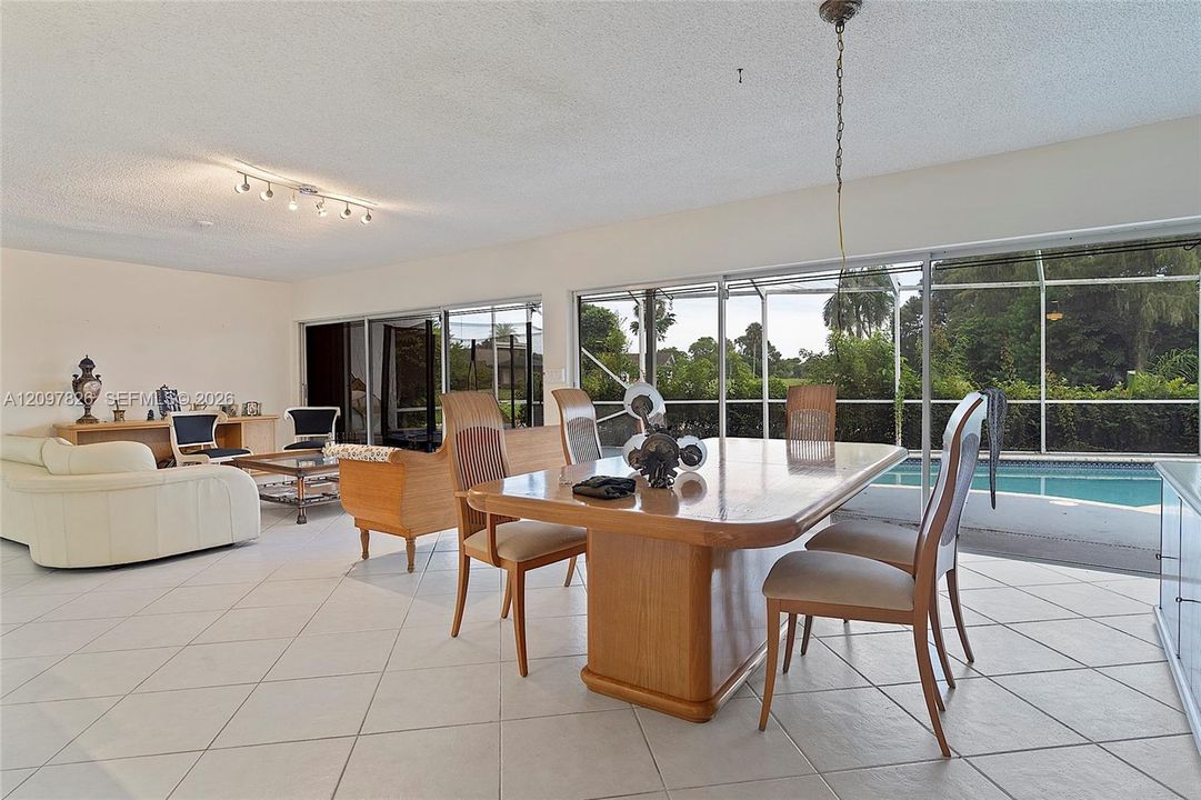 For Sale: $650,000 (4 beds, 2 baths, 2053 Square Feet)
