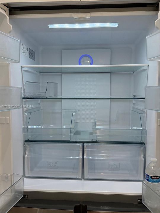 出租: $2,995 (2 贝兹, 2 浴室, 980 平方英尺)
