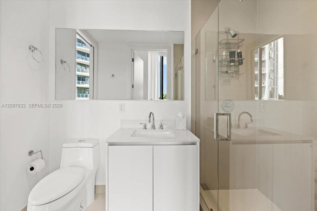 For Sale: $5,399,000 (3 beds, 3 baths, 2532 Square Feet)