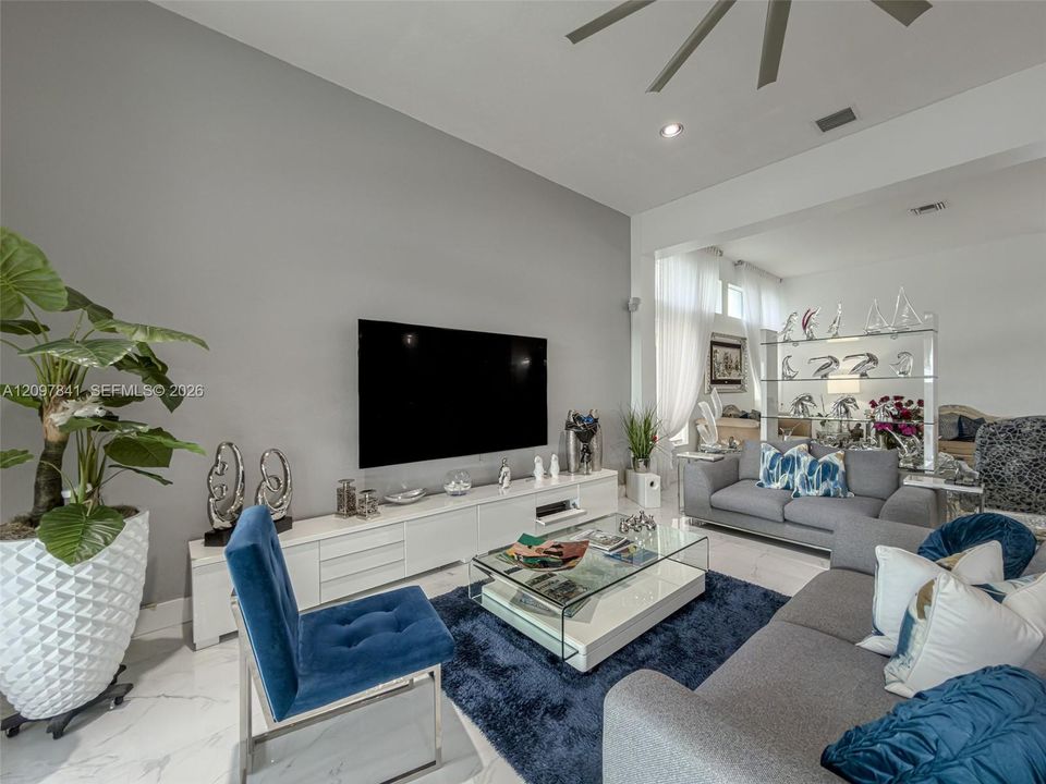 For Sale: $1,077,000 (4 beds, 3 baths, 2551 Square Feet)