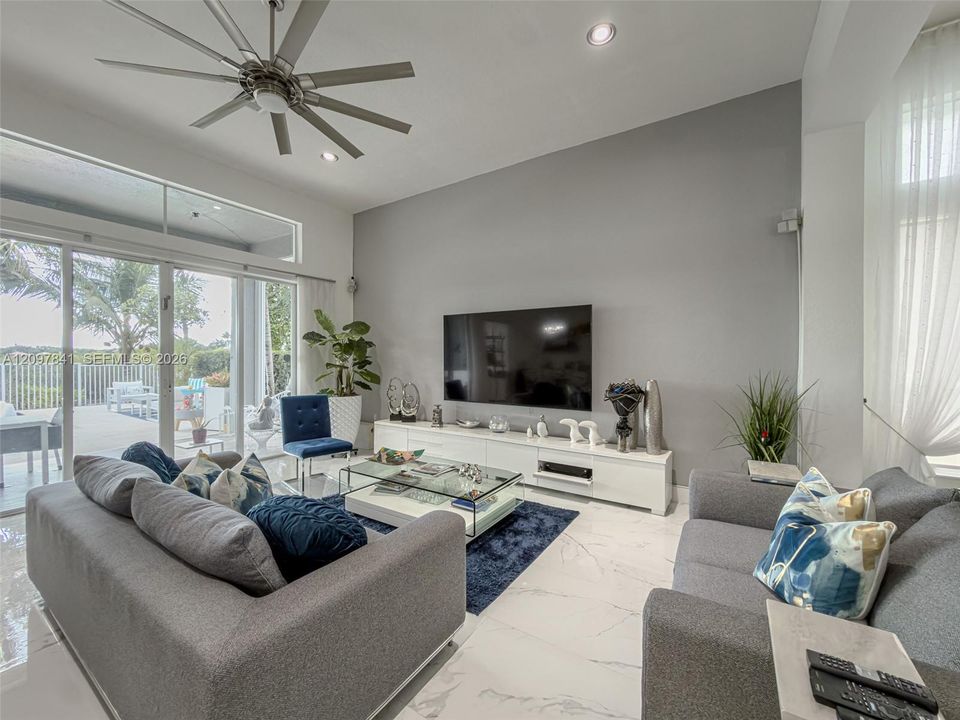For Sale: $1,077,000 (4 beds, 3 baths, 2551 Square Feet)
