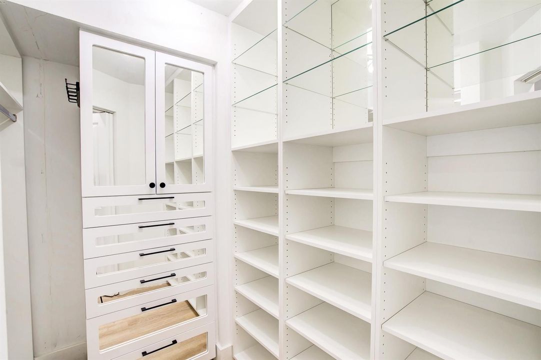 Walk In Closet
