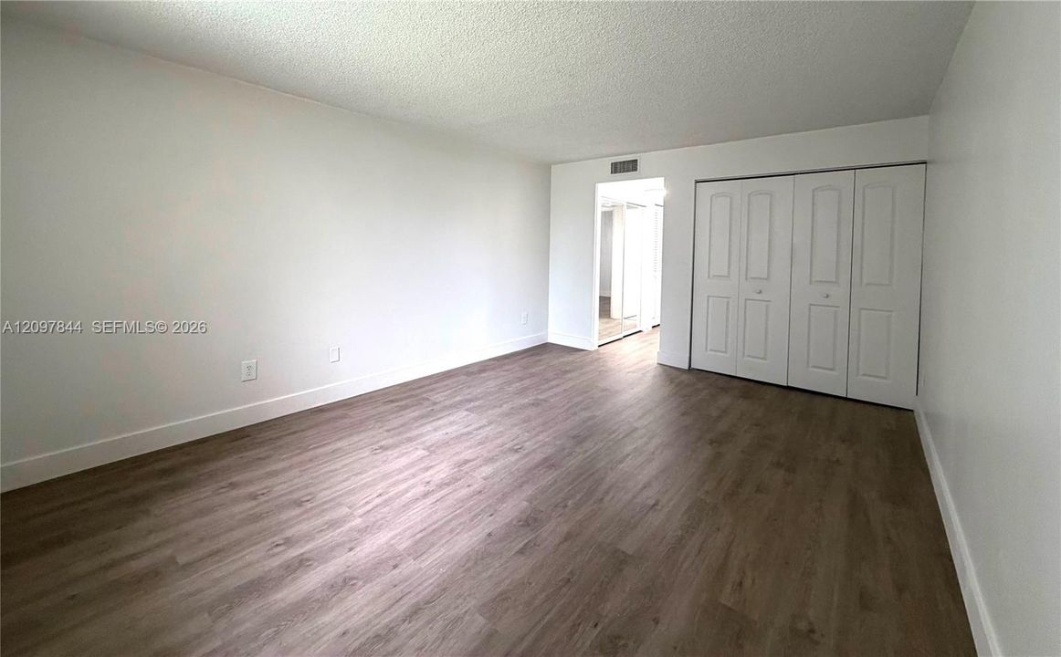 En Renta: $1,750 (1 camas, 1 baños, 900 Pies cuadrados)