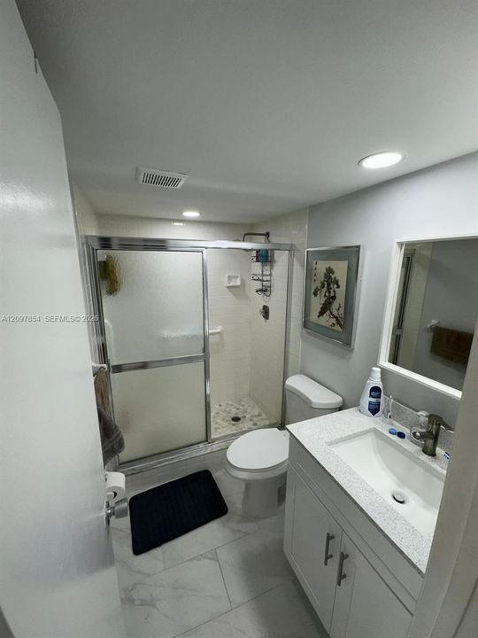 For Rent: $3,500 (3 beds, 2 baths, 1710 Square Feet)