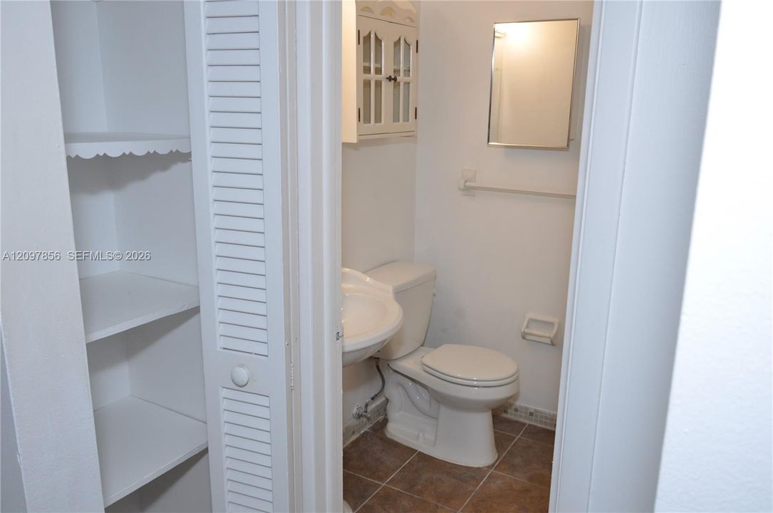 Main bathroom